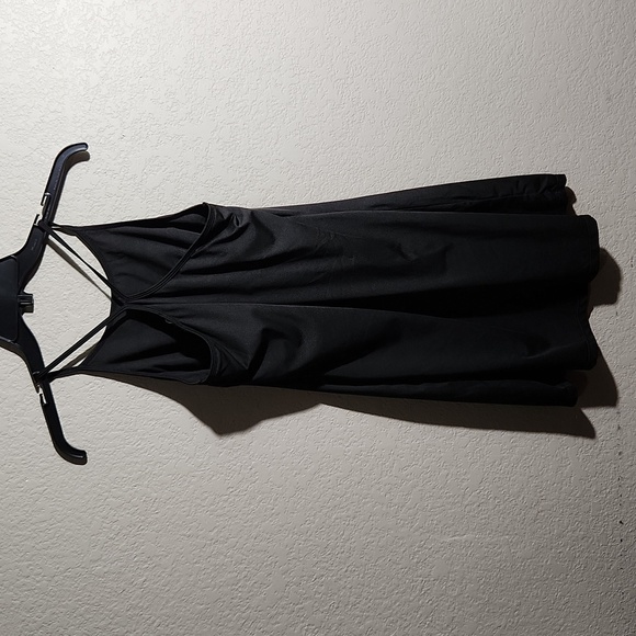 Cool Run Dress Womens Size S Black Racerback Athletic Built-in Bra - Picture 3 of 9